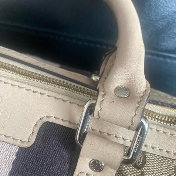 Gucci shoulder bag - Picture 11 of 14